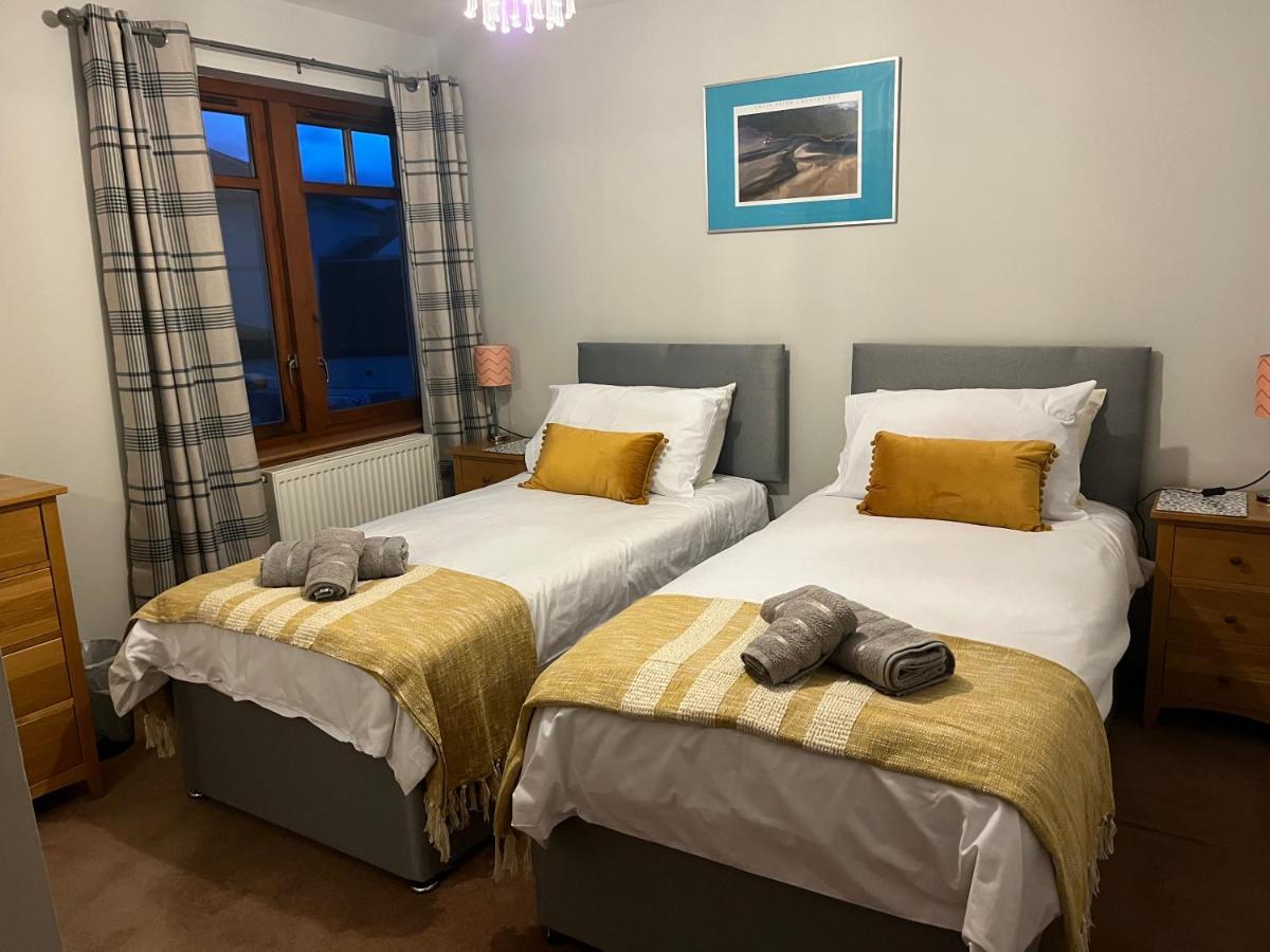 6 Canalside Apartments Форт-Уильям Экстерьер фото
